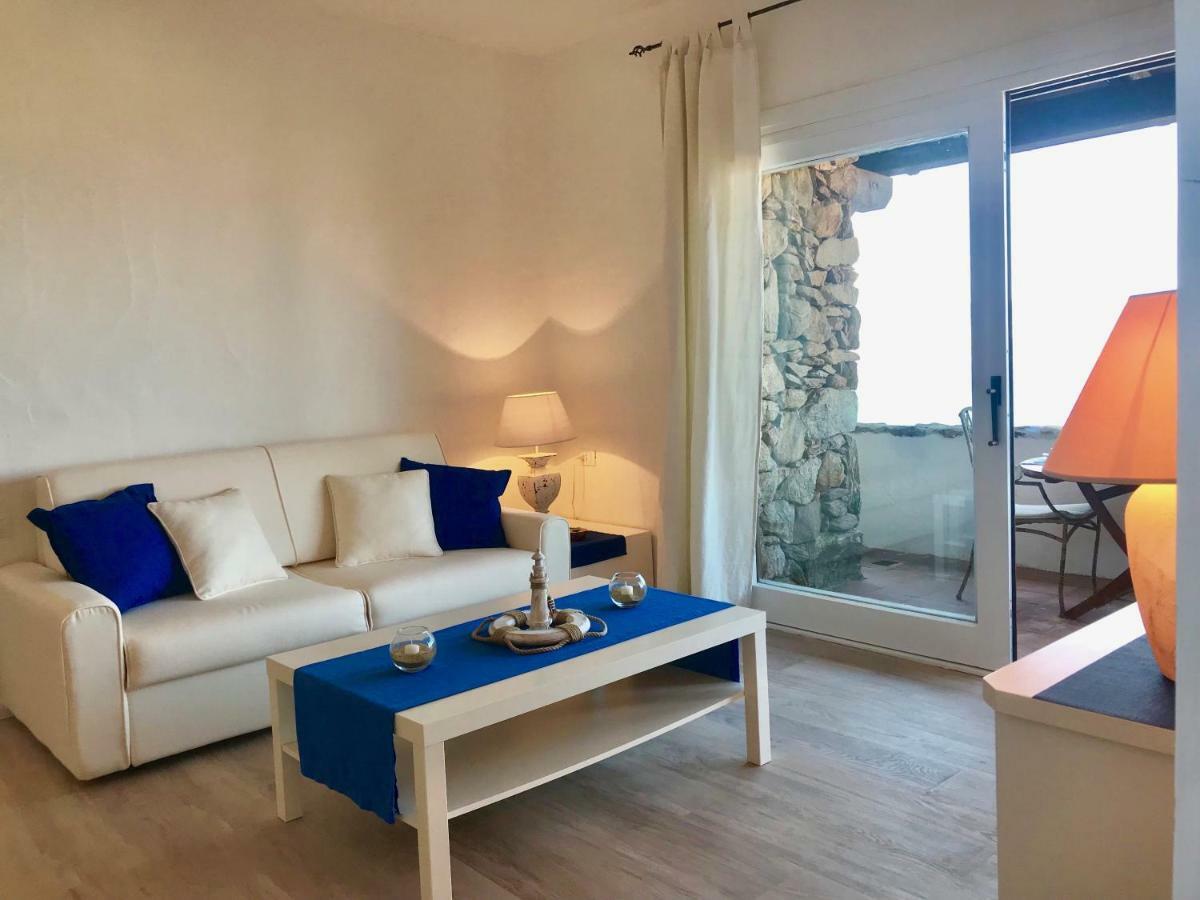 Casa Blue Villaggio Est カーポ・コーダ・カヴァッロ エクステリア 写真