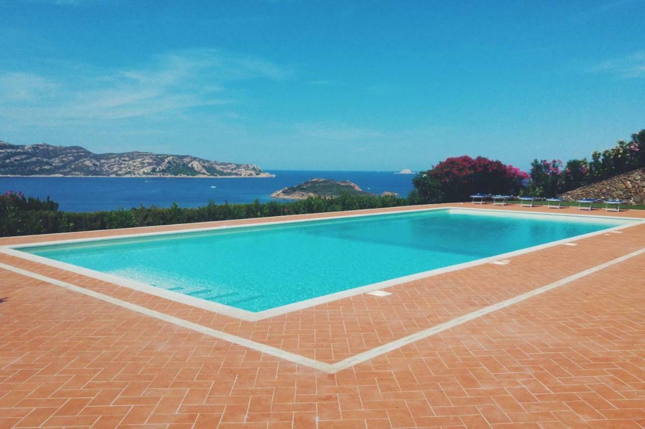 Casa Blue Villaggio Est カーポ・コーダ・カヴァッロ エクステリア 写真